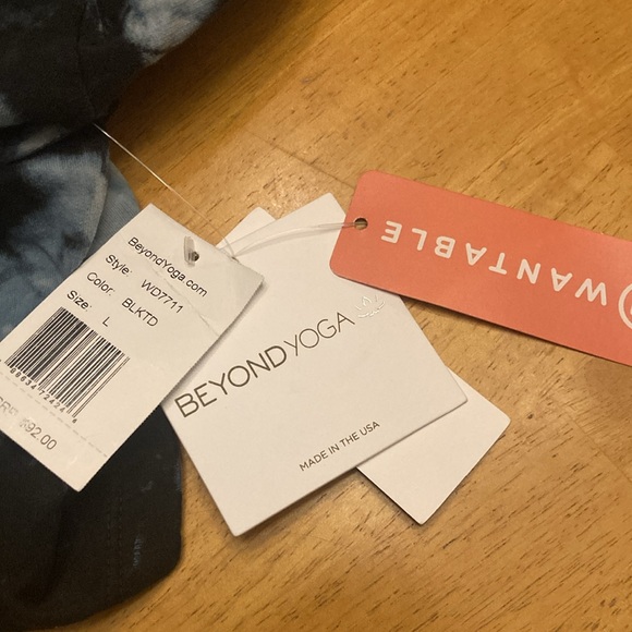 Yoga top sz Large New - Picture 2 of 4